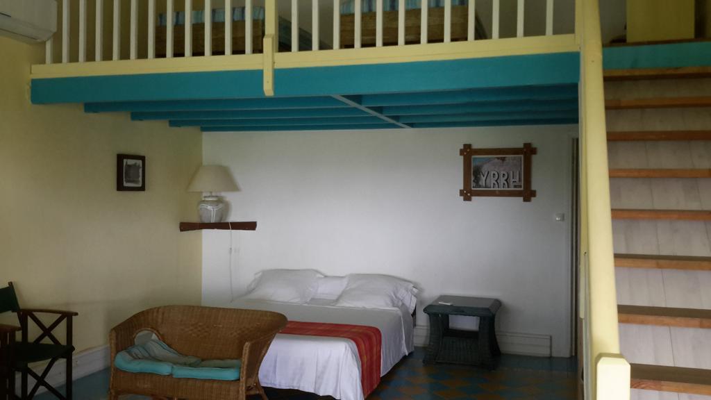 Habitation Pineau Villa Deshaies Exterior photo